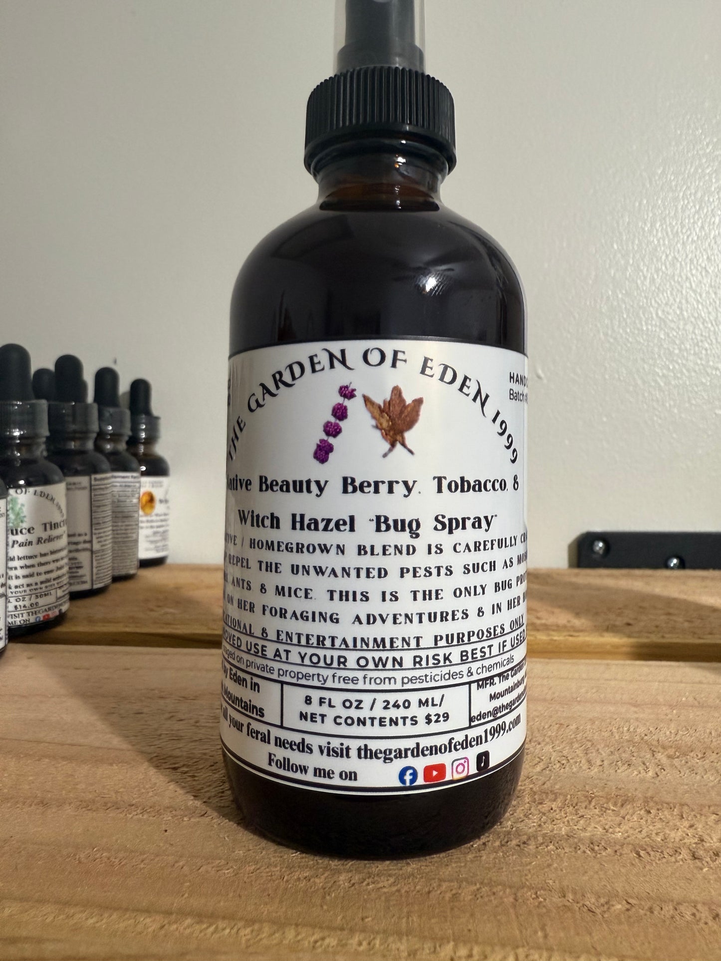 Native Beauty Berry & Tobacco Bug Spray
